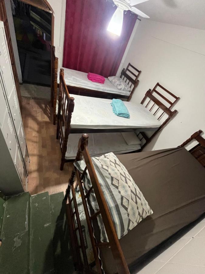 Hospedagem domiciliar Camburi Vix *